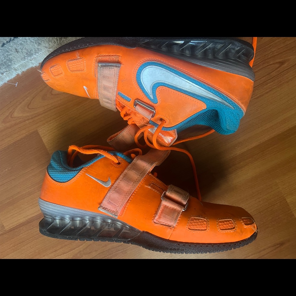 Nike Romaleos 2 Mens 10, womens 11.5